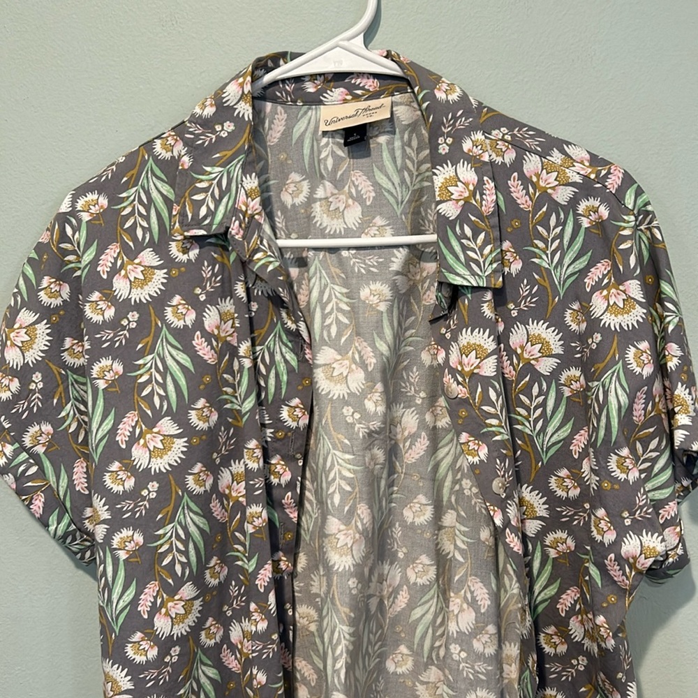 Universal Thread Button Down - image 6